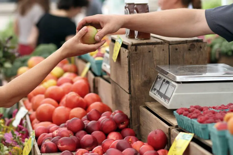 El precio de los alimentos del agro.